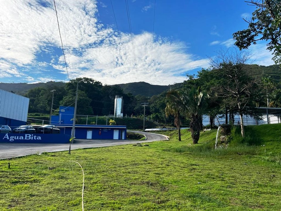 Águabita - Água mineral Igarapé  (4).jpg